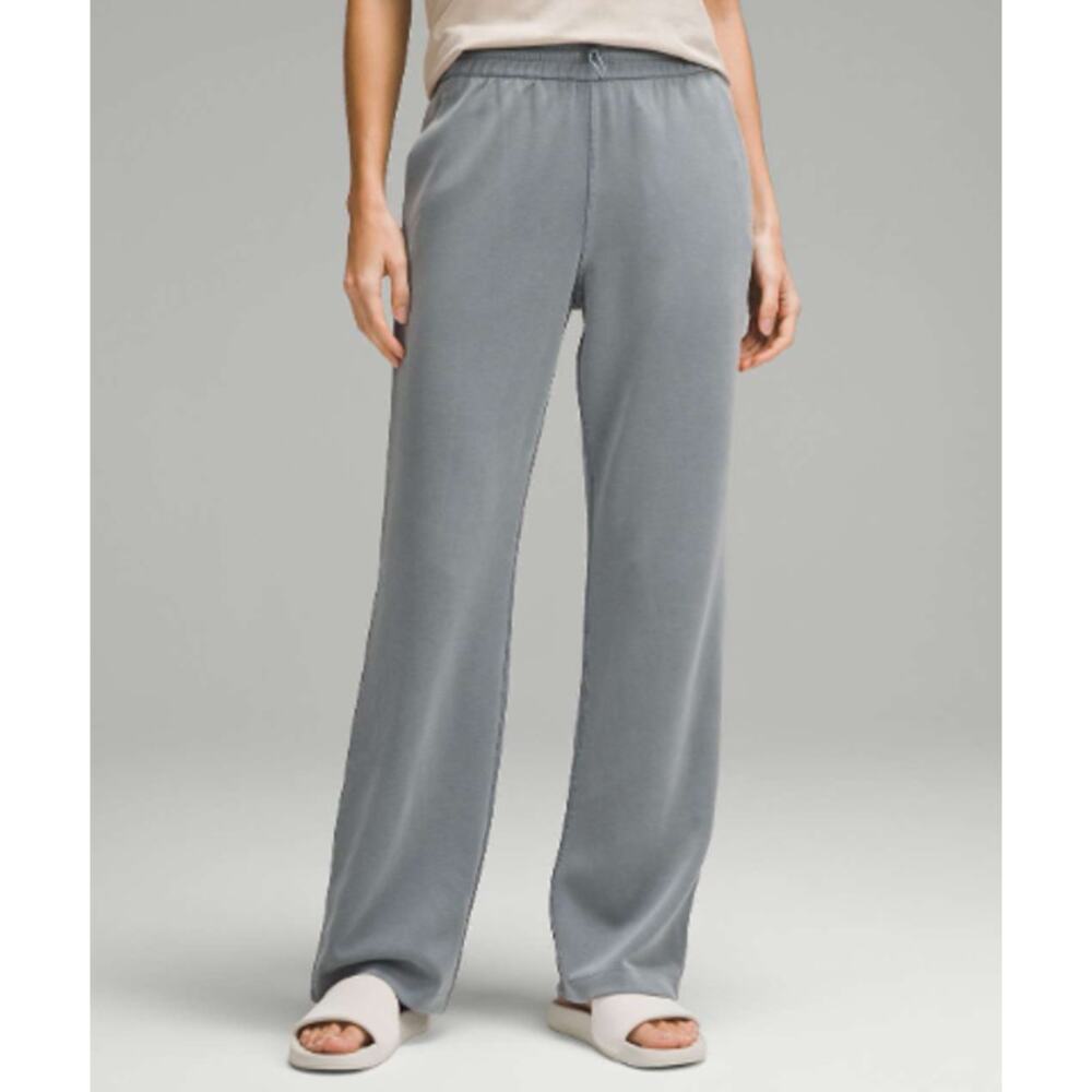 Relaxed Wide-Leg Lounge Pants in Light Gray